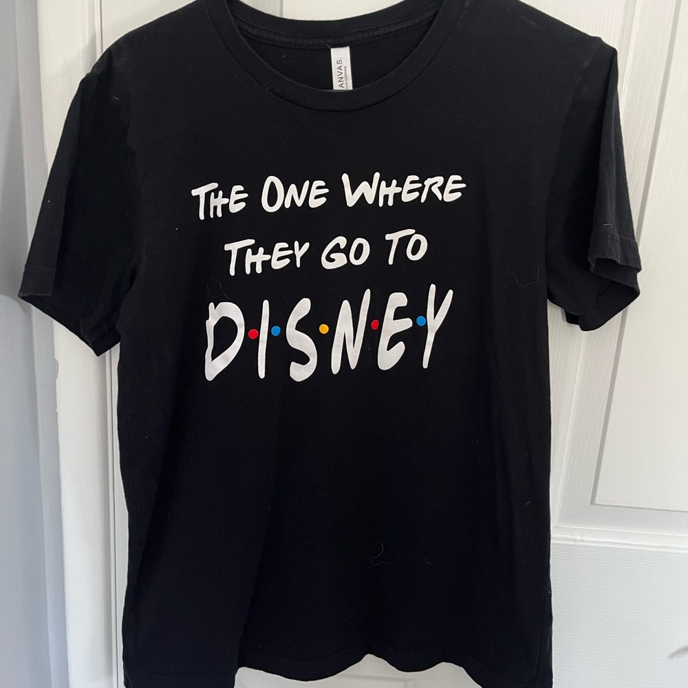 Friends x Disney Tee